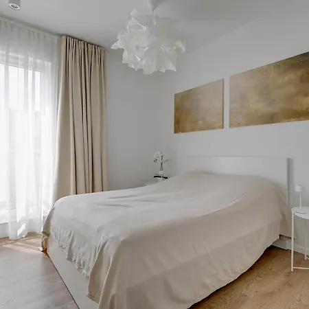 Apartment Blisko Trojmiasta I Kaszub, 20 Minut Komunikacja Miejska Do Centrum Gdyni