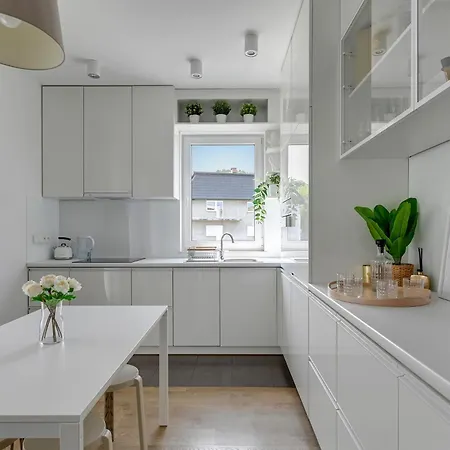 Apartment Blisko Trojmiasta I Kaszub, 20 Minut Komunikacja Miejska Do Centrum Gdyni